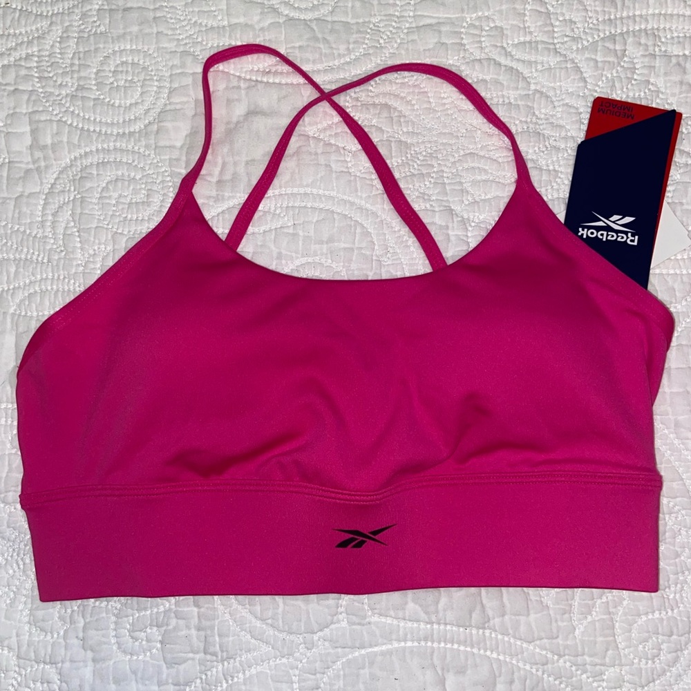 Reebok sports bra size medium